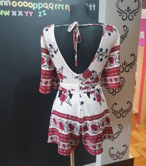 Prześliczny kombinezon letni