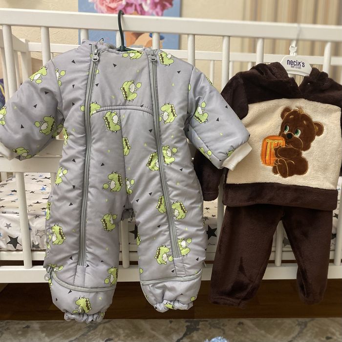 Зимовий набір для хлопчика 9–12 міс, комбінезон, чобітки ,костюм шапка