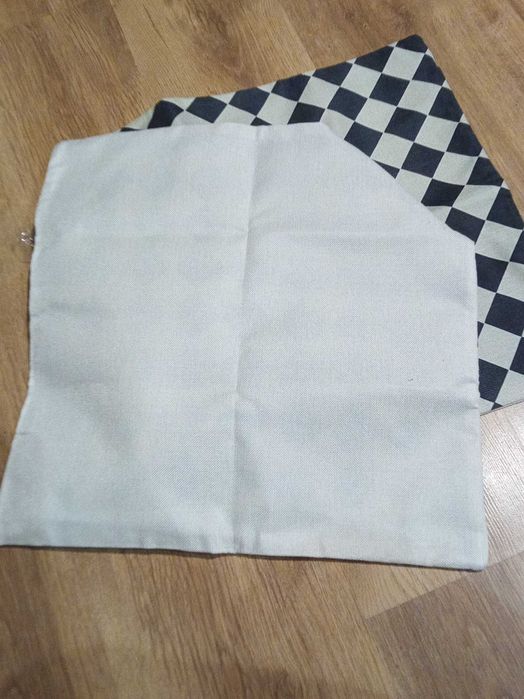 2 poszewki na poduszki 50x50 nowe