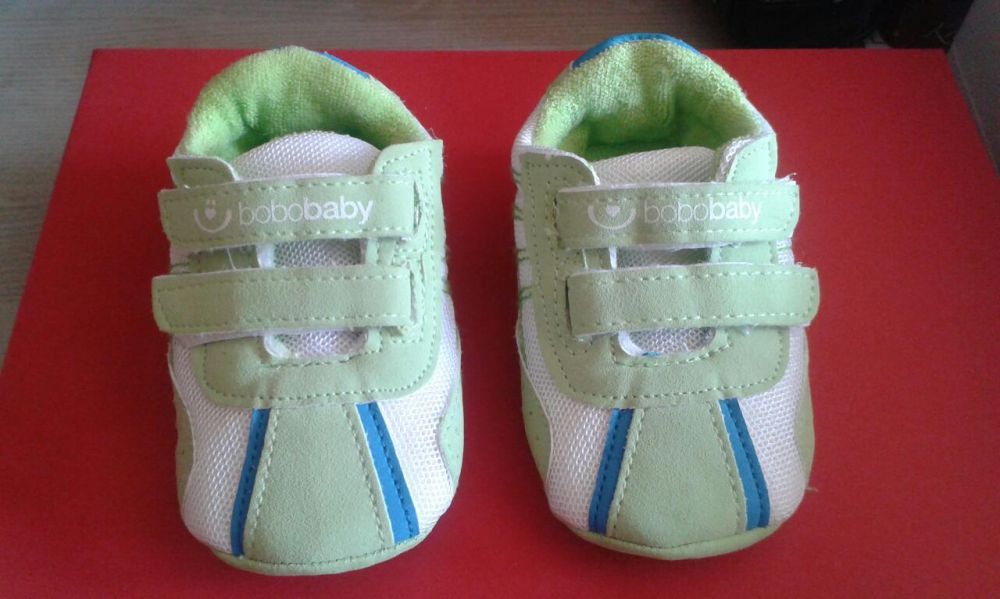 Buty niemowlęce 6-12 miesięcy