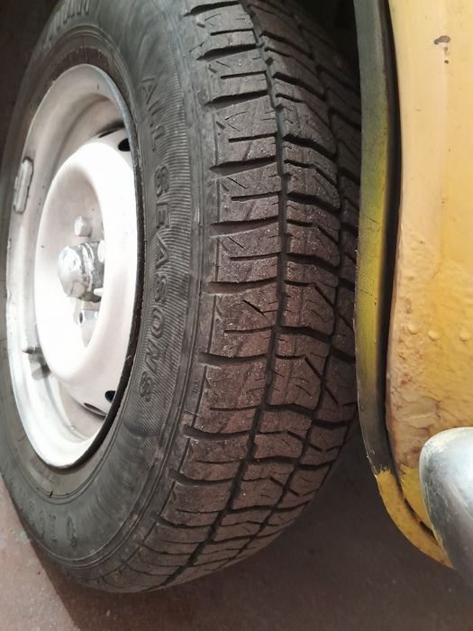 газ бензин. сел поехал.