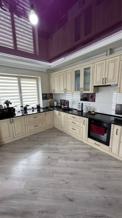 Оренда 3-х кімнатного будинку, по вул. Димківська (середина).