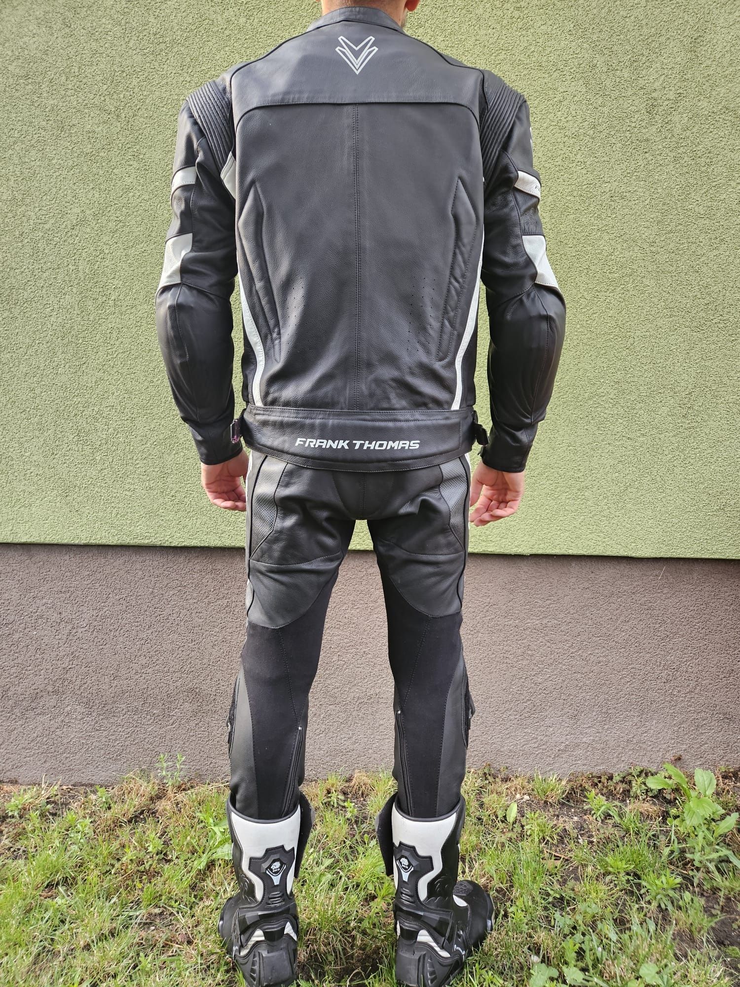 Strój na motocykl