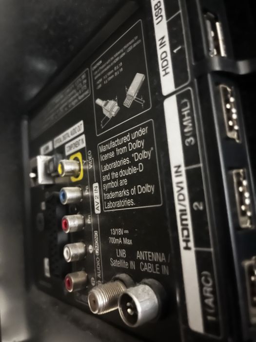 Телевізор LG 47LA660S - 47 дюймів