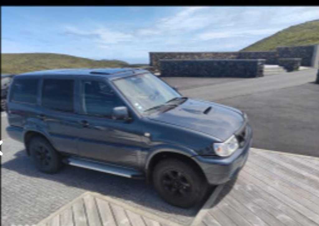 Nissan Terrano II longo