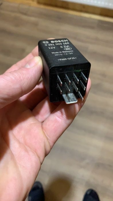 Реле СВЕЧ НАКАЛИВАНИЯ AUDI Q7 A8 3. 0 TDI 0281003164 4L0 907 282 B