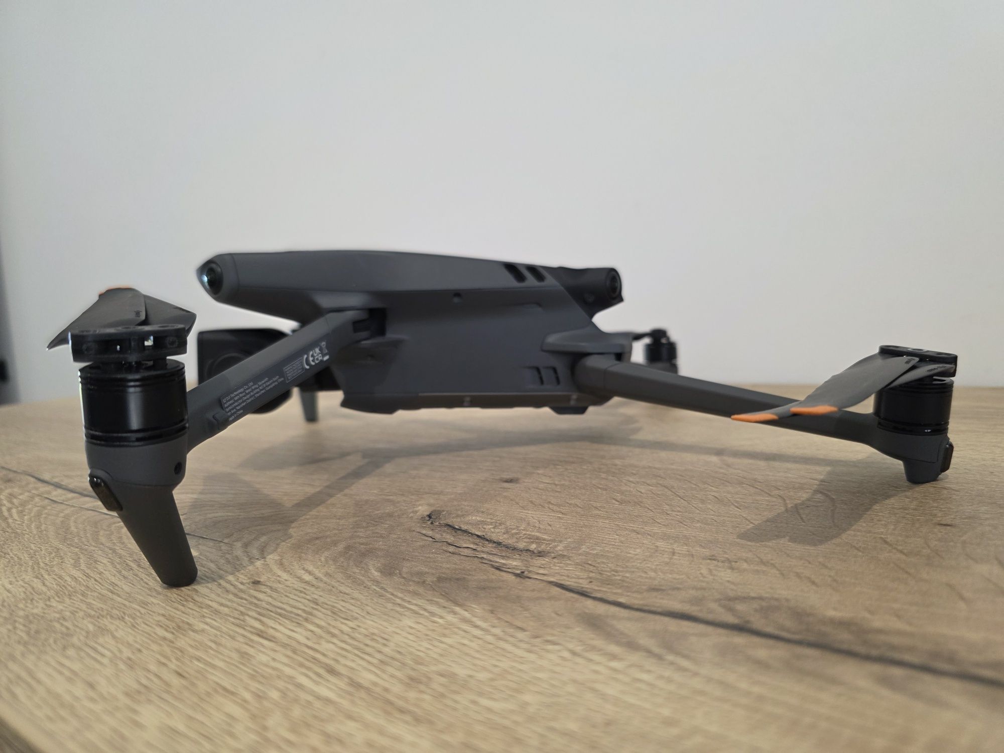 DJI Mavic 3 Fly More Combo z RC Pro