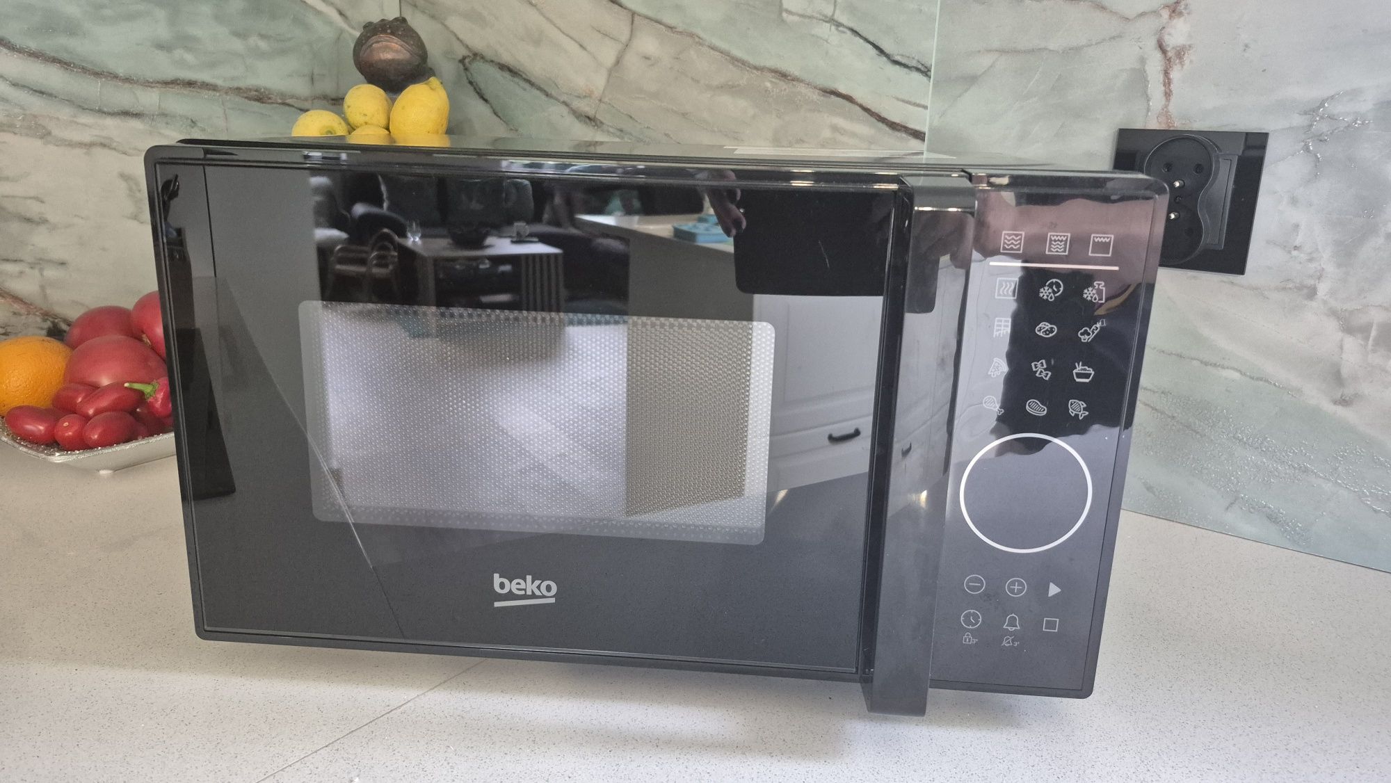 Mikrofala Beko MGC 20130BB
