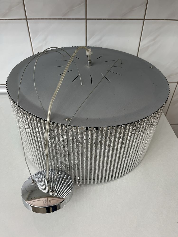Lampa z kryształami srebrna