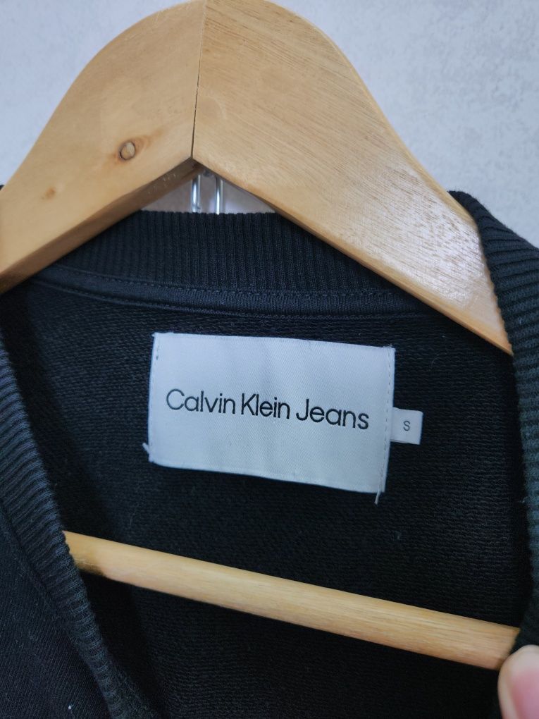 Свитшот кофта реглан Calvin Klein