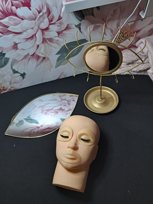 Sprzedam pozostałości do rzęs