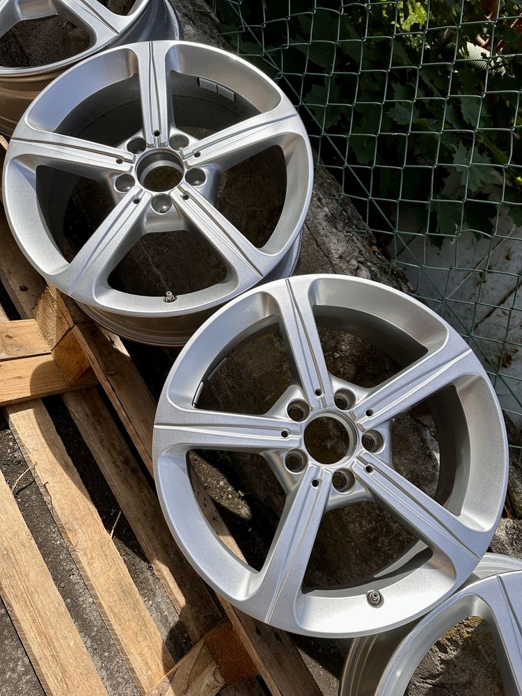 Alufelgi OE Mercedes 17 cali 5x112 CLA, A, B Czujniki !! Super stan !