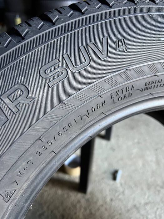 Шини 235/65 r17 108H Nokian WR SUV4 2020рік (1036)