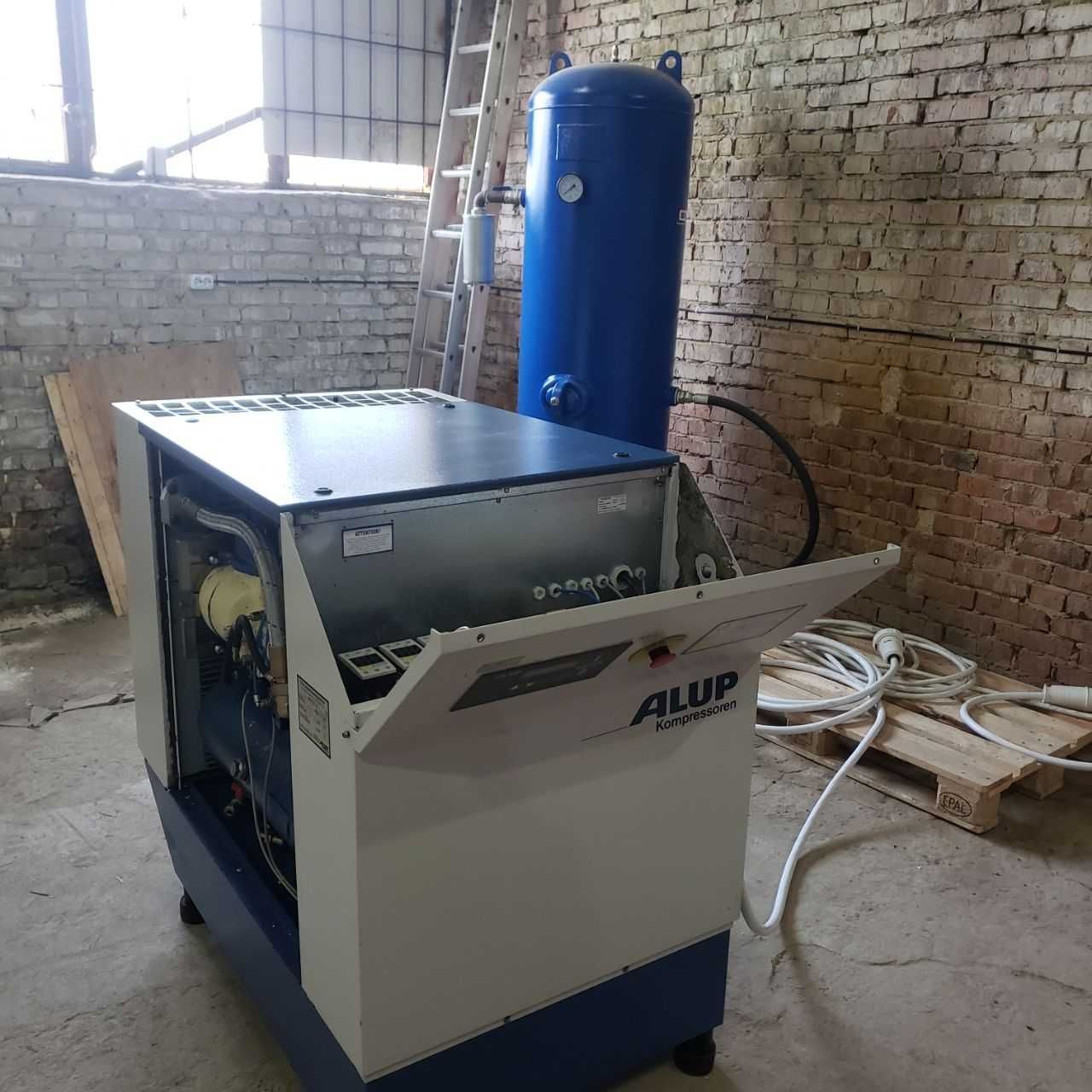 Винтовой компрессор Atlas Copco GA22 Осушитель Ресивер в комплекте