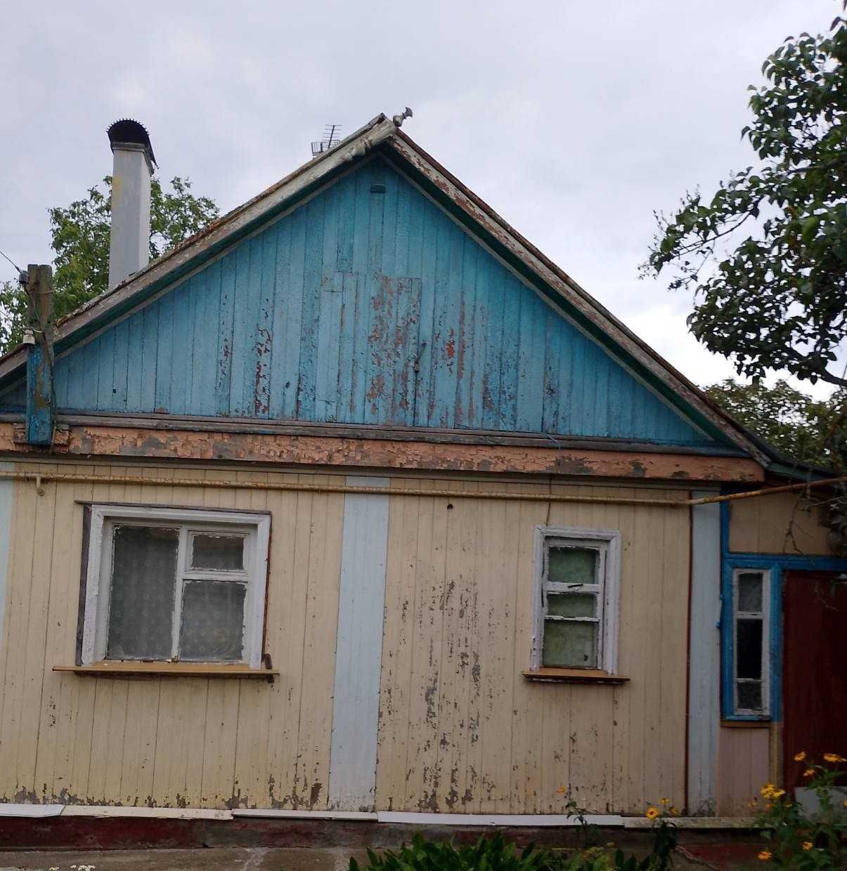 Продам будинок в м. Лозова