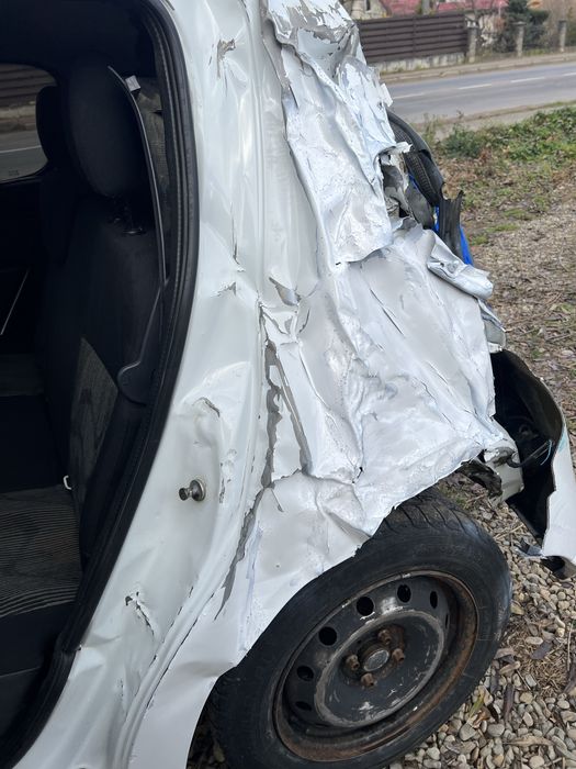 Dacia після невеликого ДТП