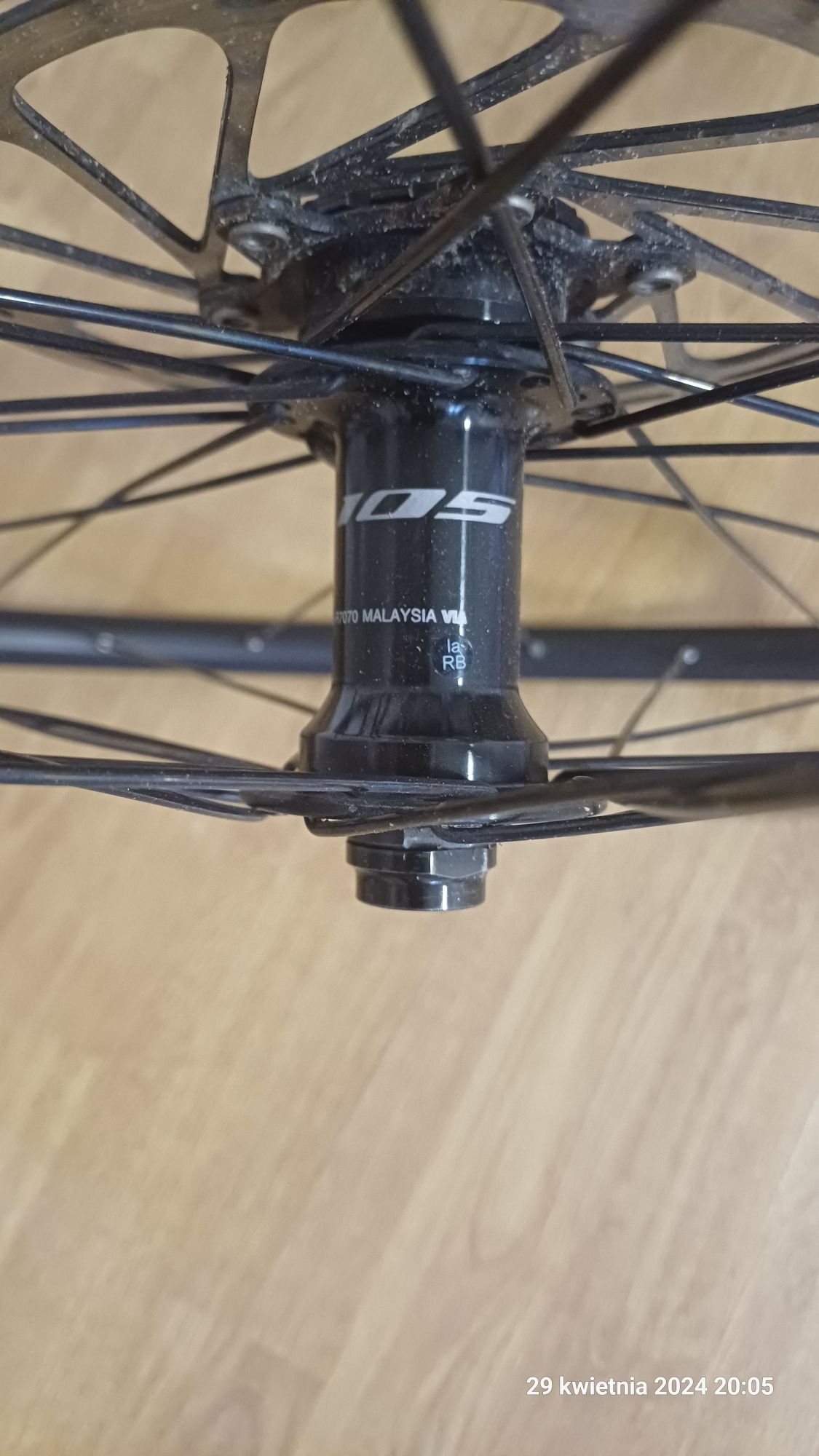 Koła gravel przełaj 28 cali alu disc 105 SRAM