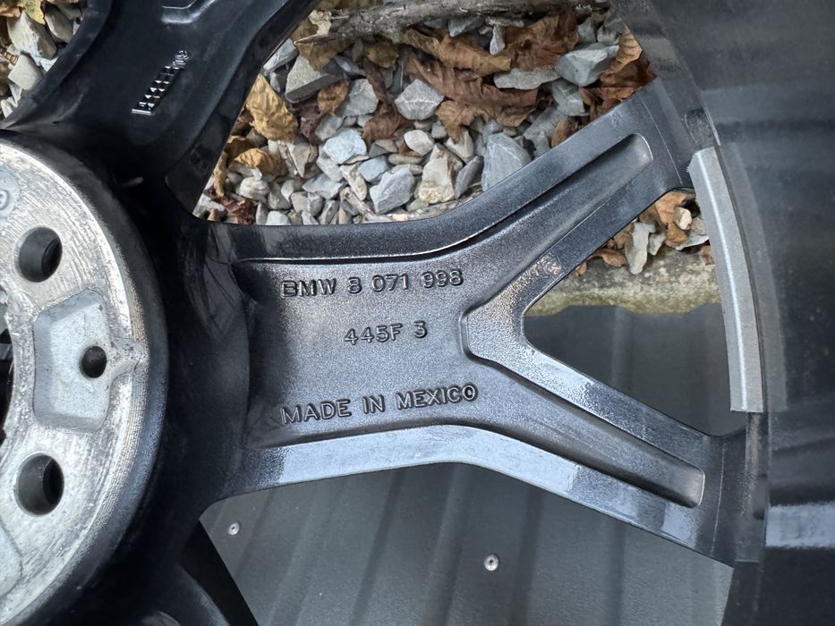 Продам оригінальні титани/диски BMW R21 741 м стиль з датчиками тиску