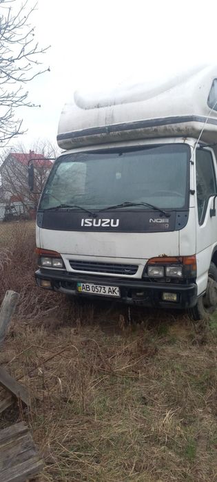 ISUZU nir70p 2000