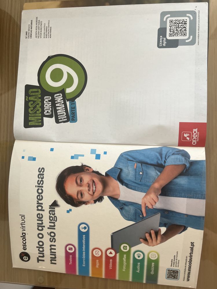 Manual de Ciencias Parte 1 e 2, 9ano