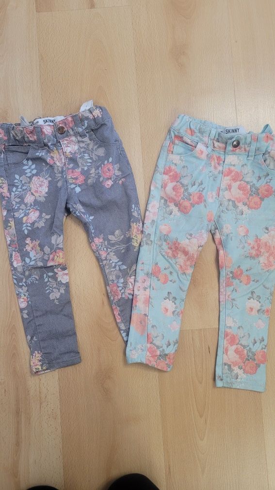 Przepiękne kwiatowe jeansy nr.98
