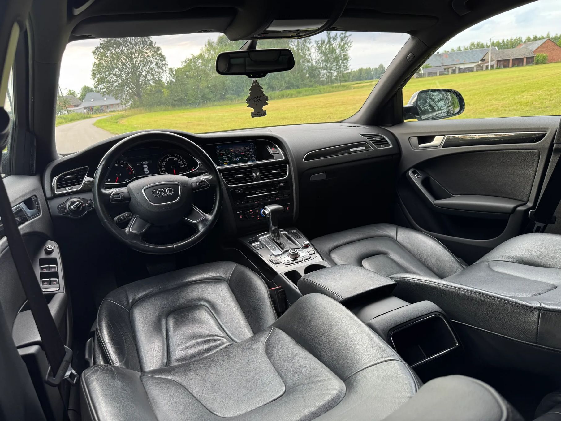 Audi A4 Audi A4 B8 2.0 TFSI Quattro S-tronic 20 cali Navi S4 S 250 Koni Tuning