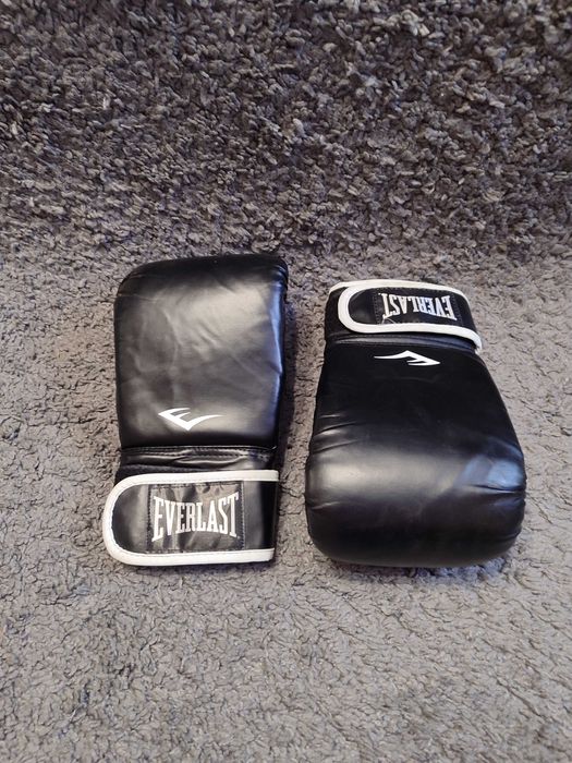 Універсальні рукавички, рукавиці для єдиноборств everlast