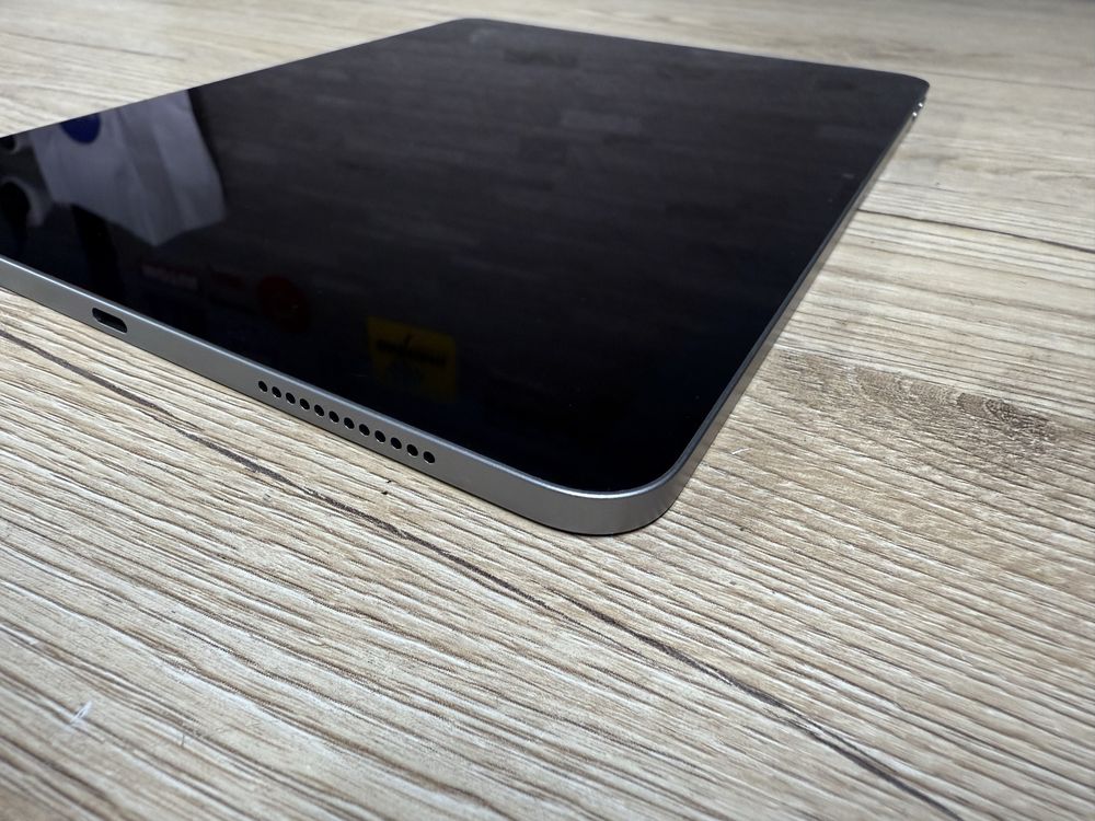 Apple Ipad Air M3 A3266, 93VHG,icloud lock,на запчастини