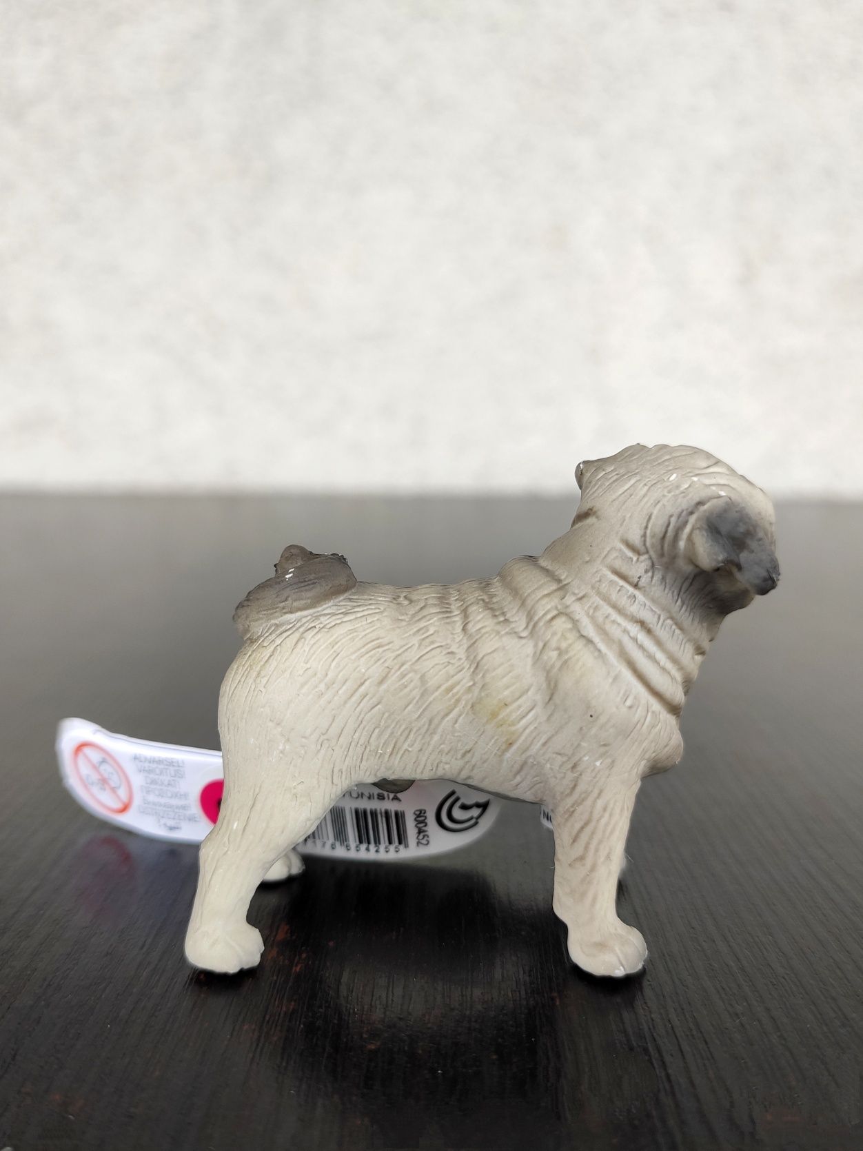 Kolekcjonerska figurka mops Bullyland.