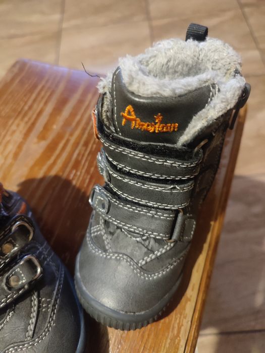 Oddam za darmo buty dziecięce
