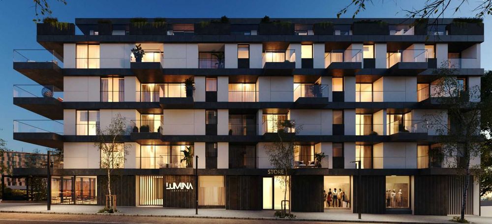 Apartamento T3 com 140 m2 varanda 25m2,  lugar de garagem e um arrumo