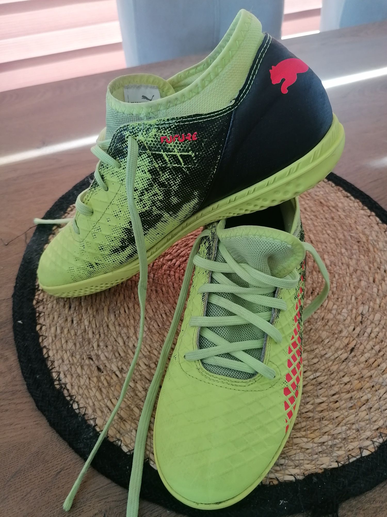 Buty halowe puma