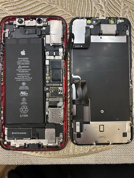 IPhone 11 128 GB RAM uszkodzony na części