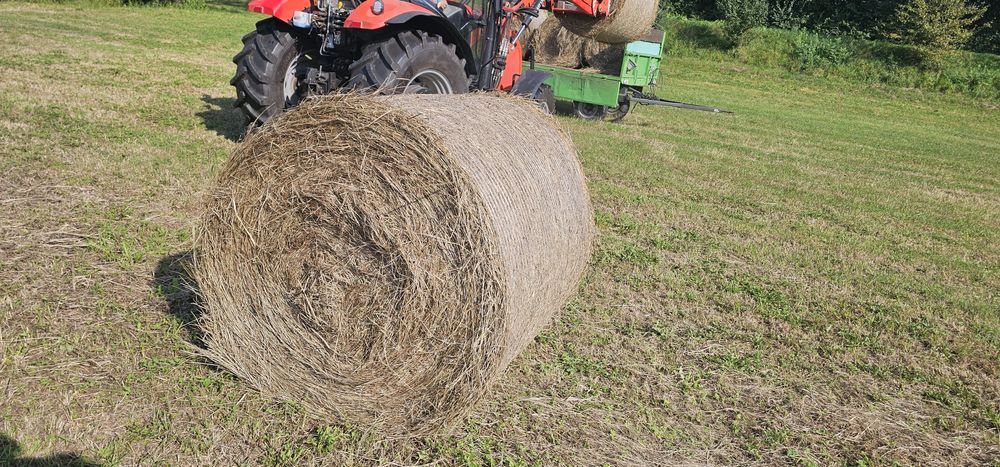 Siano  2025. Zbite KUHN   balot siatka