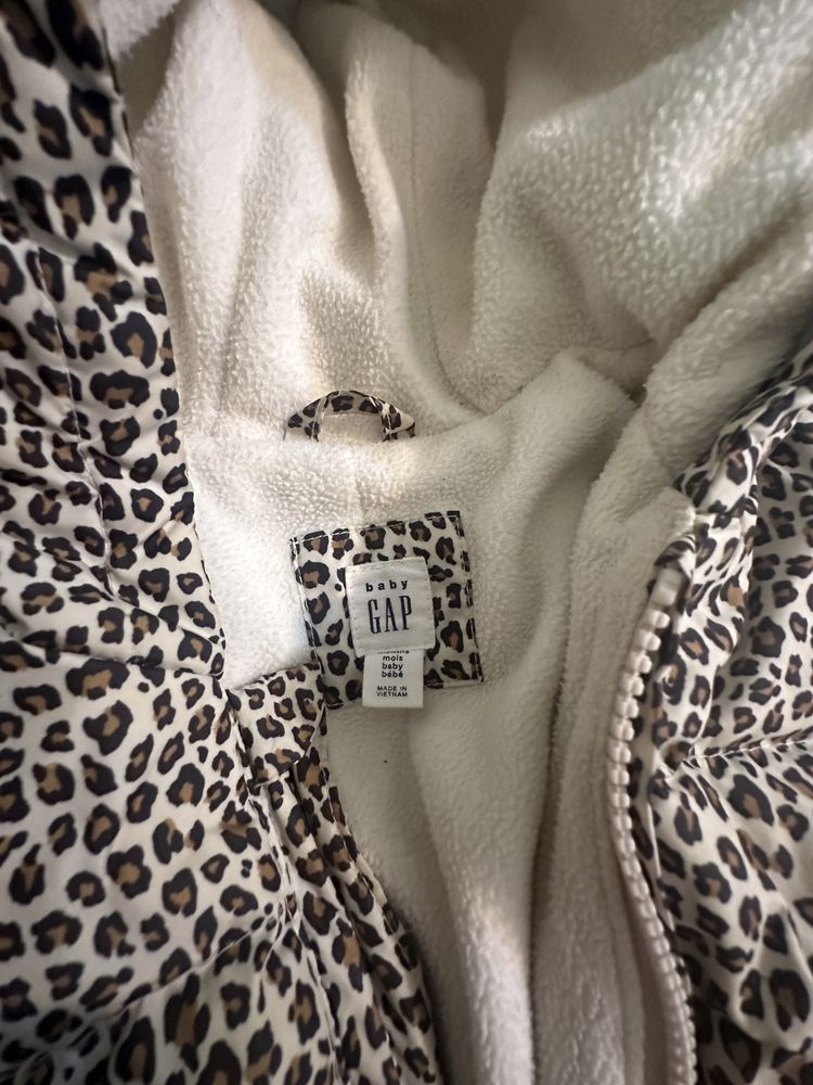 Продам дитячий комбінезон фірми GAP