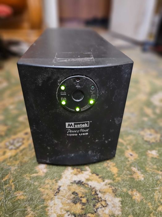 Mustek PowerMust 1000 USB  блок безперебійного живлення UPS з аккумами