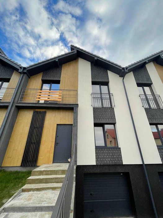 Продається величезний Таунхаус біля Калинової Слободи - площею 167м2