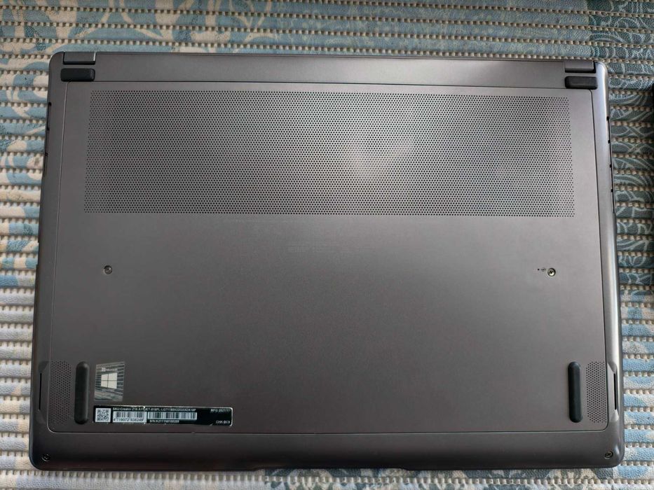 Ноутбук MSI Creator Z16 i7-11800H 32 ГБ RTX 3060 6 ГБ SSD 1000 ГБ