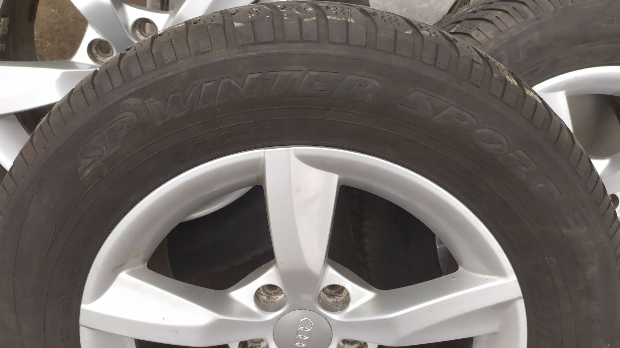 Комплект коліс диски R 16 5*112 ET 37 резина зима Dunlop 225/60/16