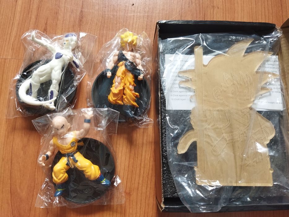 figura my hero academia e DragonBall  demon slayer one piece