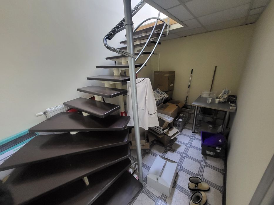 Здається в оренду комерційне приміщення.