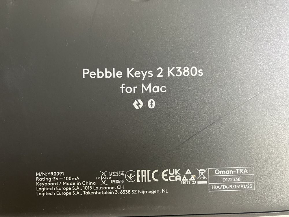 Logitech Pebble 2 Combo for Mac – klawiatura + mysz, stan idealny