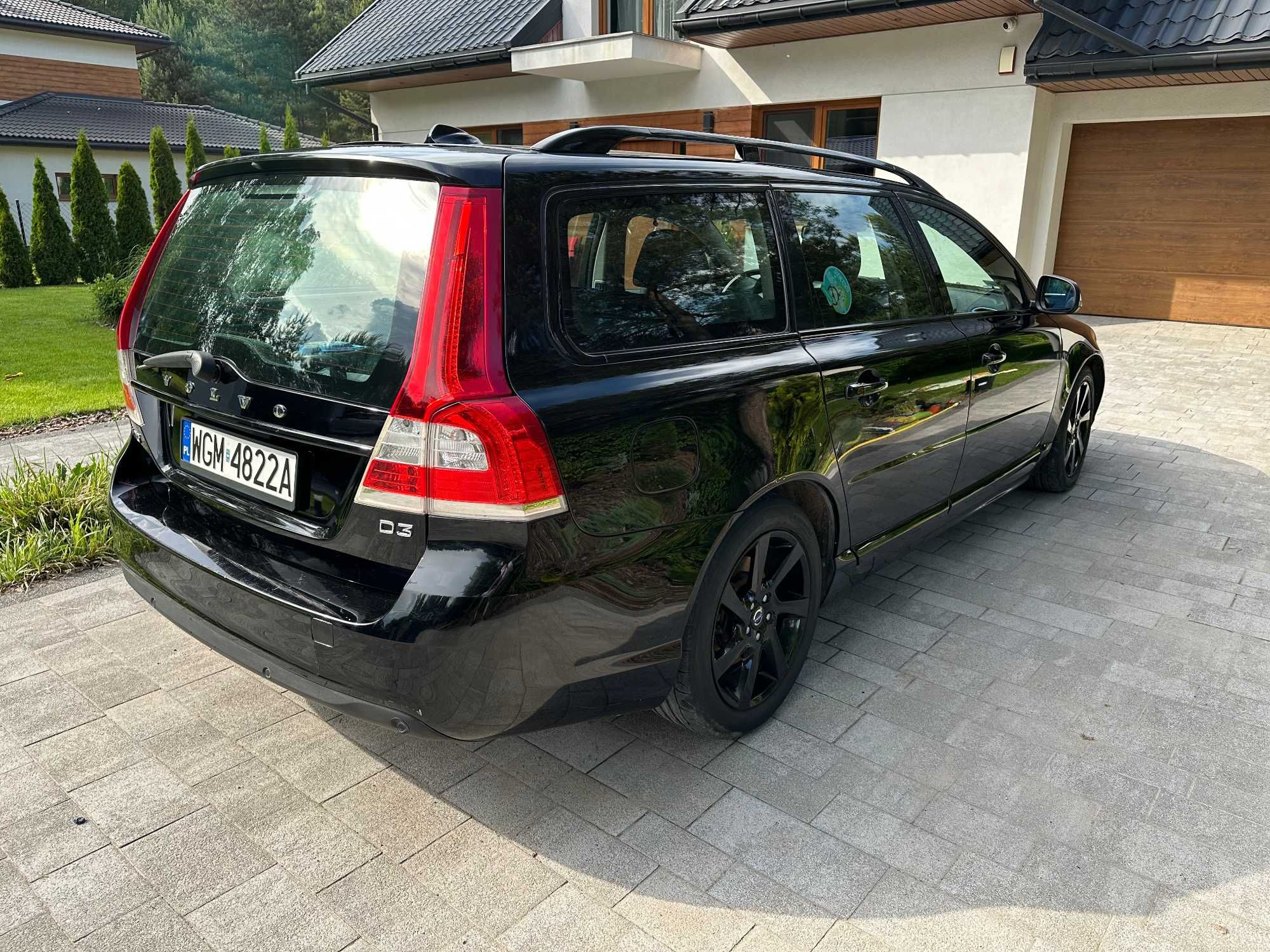 Volvo V70 D3 2014r. Black edition
