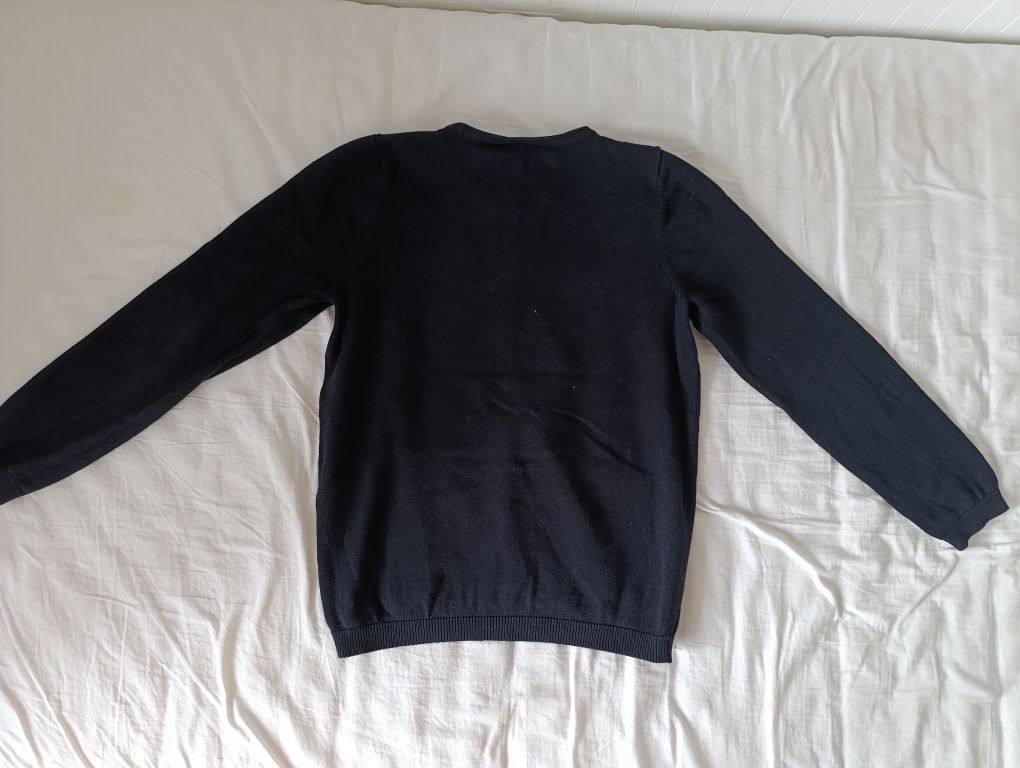 Czarny sweter r. 134