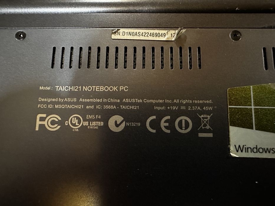 Ультрабук ASUS TAICHI 21, ноутбук-планшет 2в1