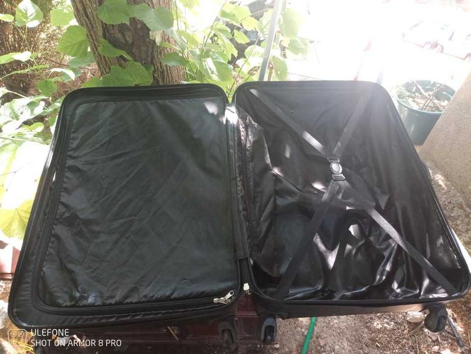 2 Malas grandes de viagem (vendo em separado)