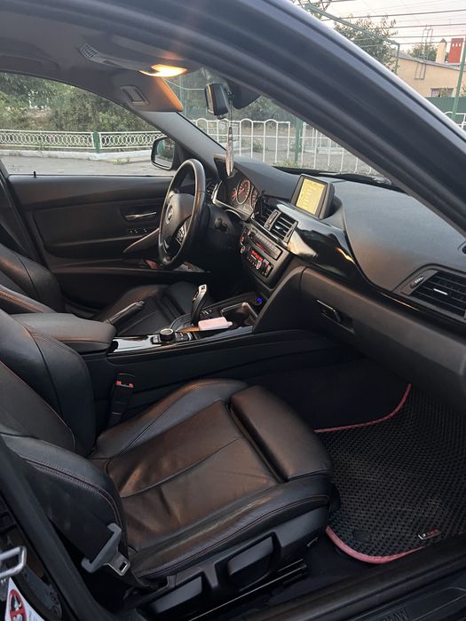 Продам BMW F30 2.0 дизель