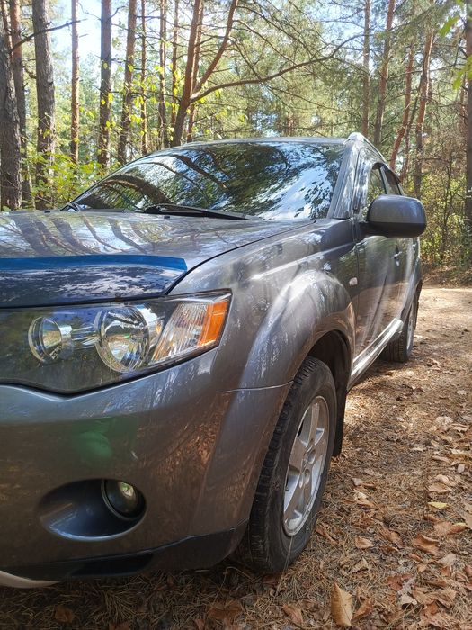 Mitsubishi outlander xl