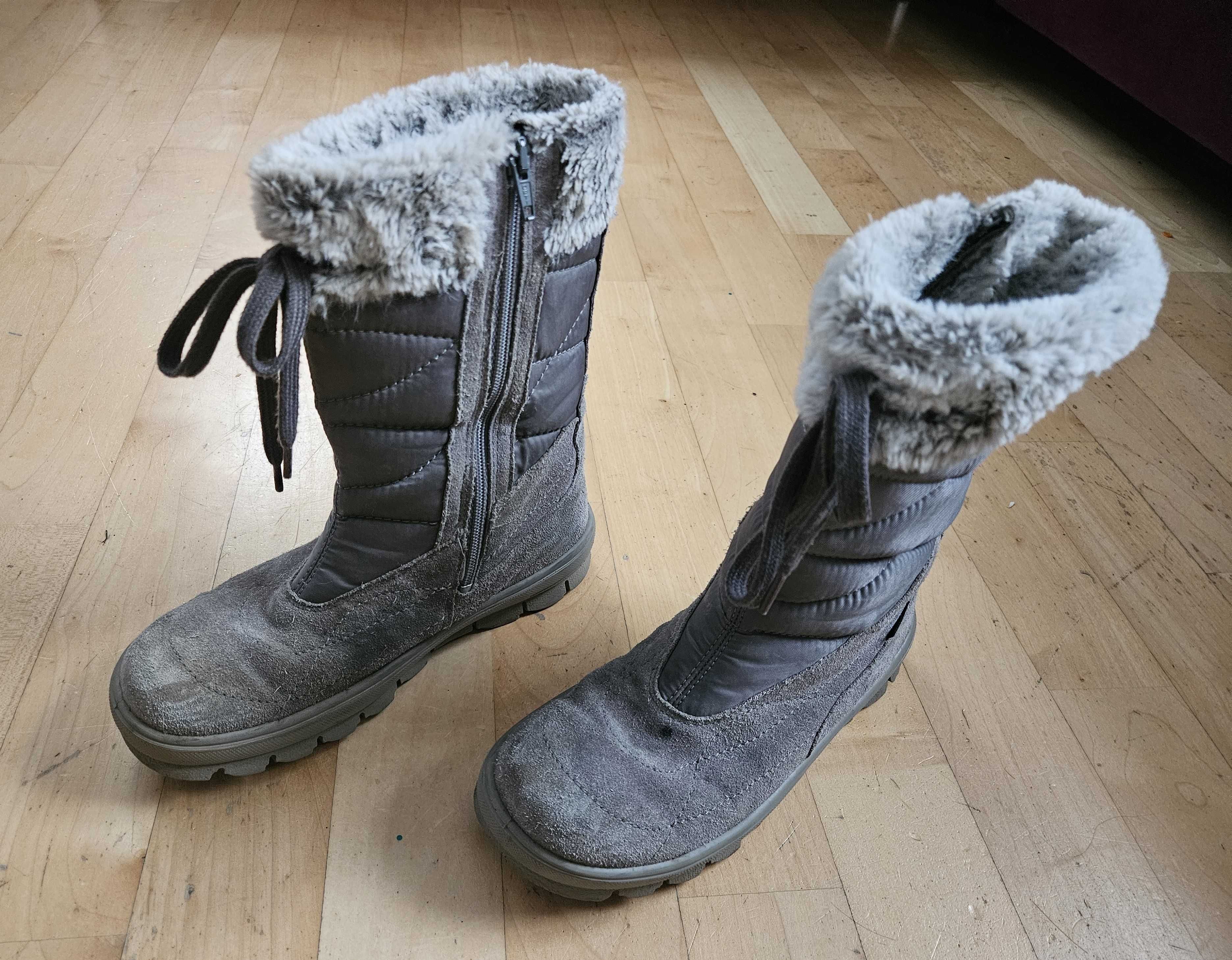 Buty zimowe (śniegowce / kozaki) Superfit rozm. 35 stan b. dobry