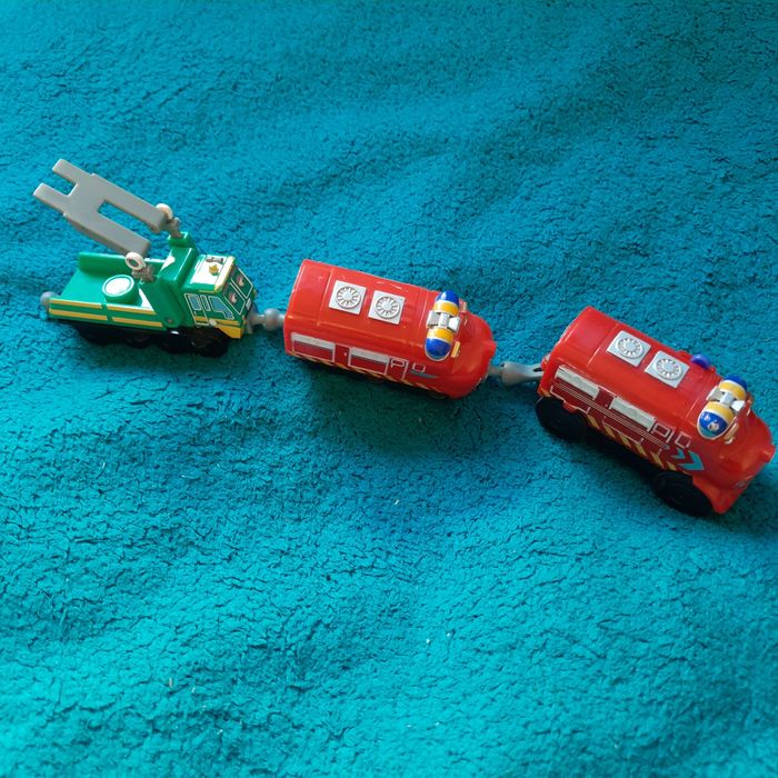 Паровозики игрушечные качественные